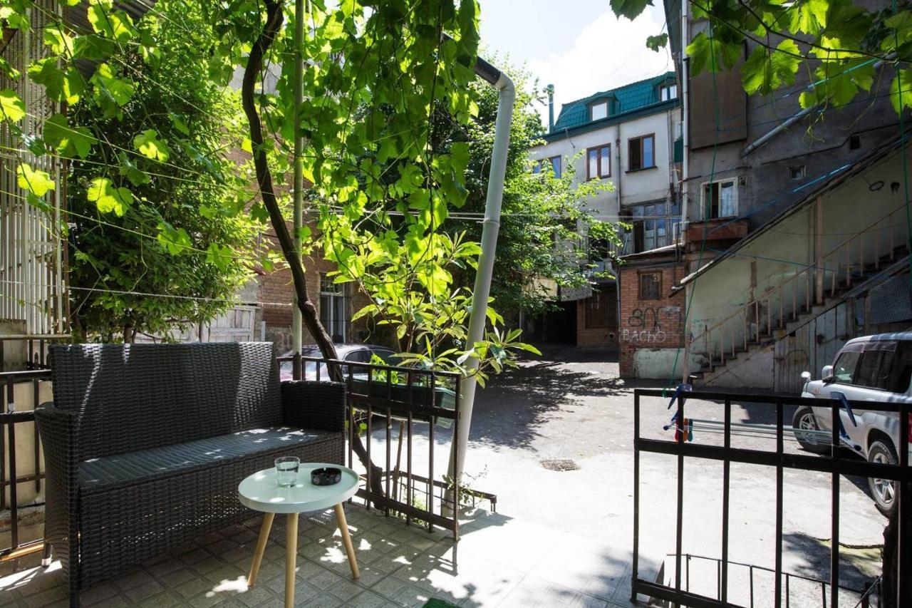 Apartamento Tbilisisi Exterior foto